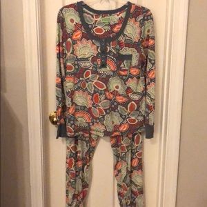 Vera Bradley pajama set